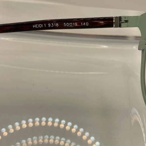 FACA A FACE VINTAGE EYEGLASS FRAME - Picture 5 of 8